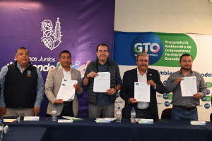 El Gobierno municipal 2021-2024 que encabeza el alcalde Adrián Hernández Alejandri, fue anfitrión de la firma de convenio en materia ambiental.