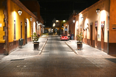 Se realiza cambio de luminarias en el centro histórico, avenidas principales, comunidades y colonias.