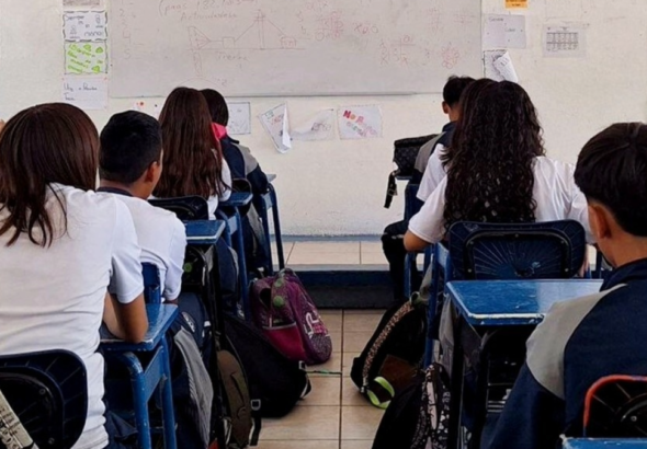 Despenalización del aborto en Guanajuato: Congreso consultará a menores