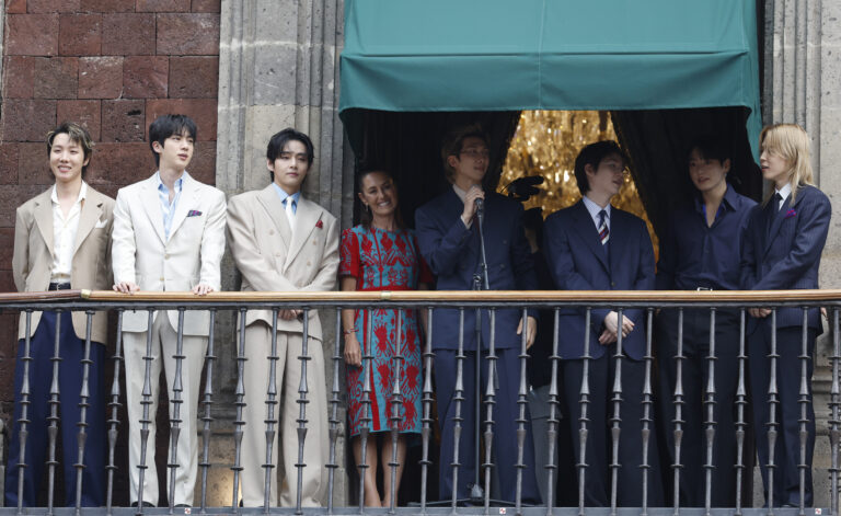 Claudia Sheinbaum recibe a BTS en Palacio Nacional: Fortalecen lazos entre México y Corea del Sur