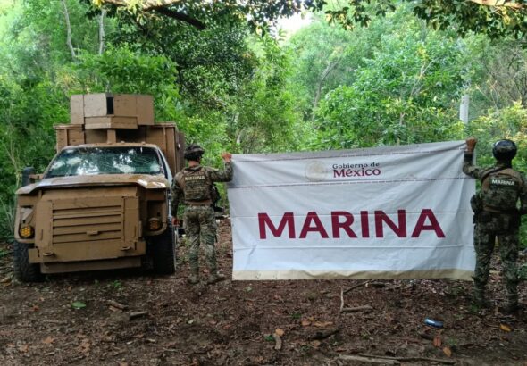 Sinaloa: Marina destruye explosivos y un vehículo con blindaje artesanal en Mazatlán